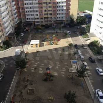Продается 1-комнатная квартира, 40 м²