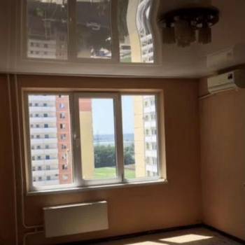 Продается 1-комнатная квартира, 40 м²