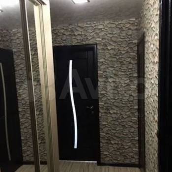 Продается 1-комнатная квартира, 40 м²