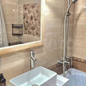 Продается 2-х комнатная квартира, 64 м²