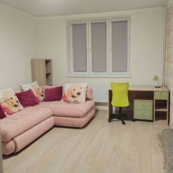 Сдается 2-х комнатная квартира, 69 м²