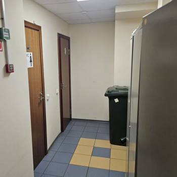 Сдается Офис, 422 м²