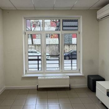Сдается Нежилое помещение, 60 м²
