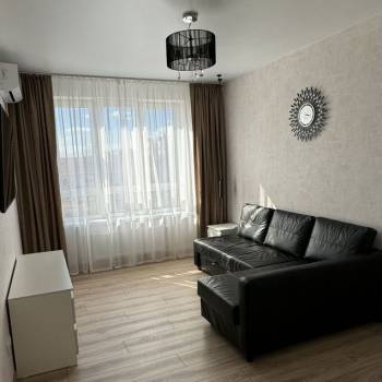 Продается 1-комнатная квартира, 36,9 м²