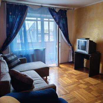 Сдается 1-комнатная квартира, 37 м²