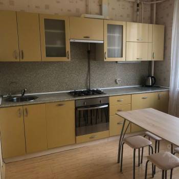 Сдается 1-комнатная квартира, 52 м²