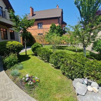 Продается Дом, 368 м²