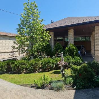 Продается Дом, 368 м²