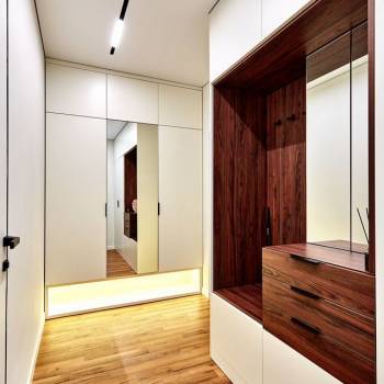 Продается 1-комнатная квартира, 49,7 м²