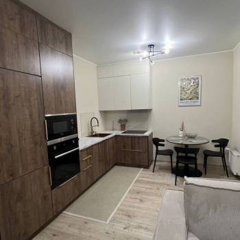 Сдается 1-комнатная квартира, 46 м²