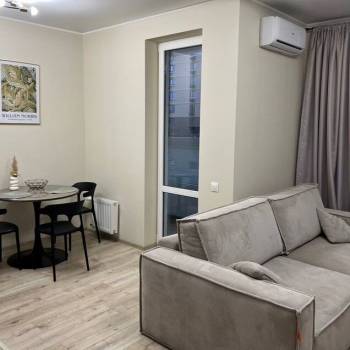 Сдается 1-комнатная квартира, 46 м²