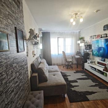 Продается 1-комнатная квартира, 35 м²
