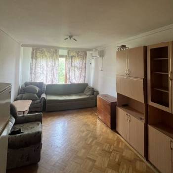 Сдается 1-комнатная квартира, 40 м²