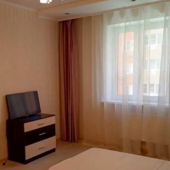 Сдается 1-комнатная квартира, 42 м²