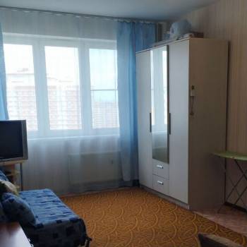 Продается 1-комнатная квартира, 39 м²