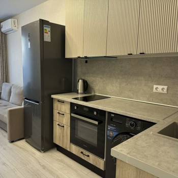 Продается 1-комнатная квартира, 41 м²