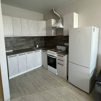 Сдается 1-комнатная квартира, 35,8 м²