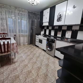Сдается 2-х комнатная квартира, 61,4 м²