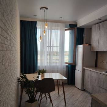 Сдается 1-комнатная квартира, 37 м²