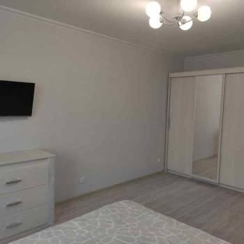 Сдается 1-комнатная квартира, 37,8 м²