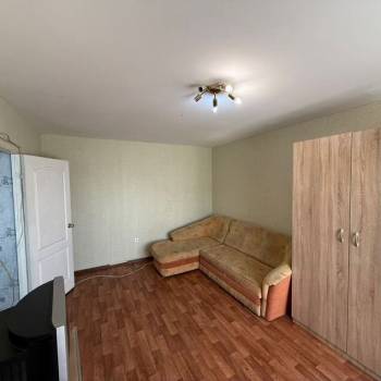 Сдается 1-комнатная квартира, 38 м²