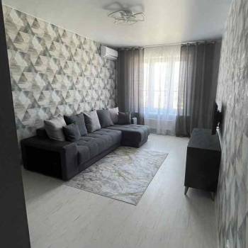 Сдается 1-комнатная квартира, 43 м²