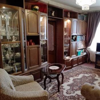 Сдается Многокомнатная квартира, 60 м²
