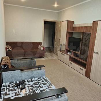 Сдается 1-комнатная квартира, 43 м²