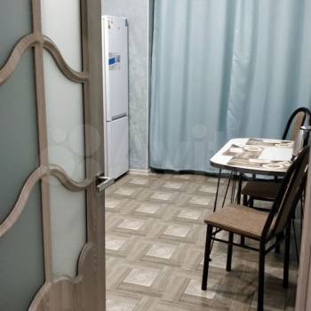 Сдается 1-комнатная квартира, 43 м²