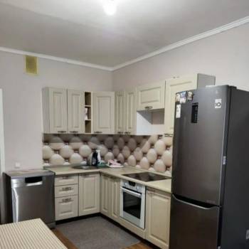 Сдается 2-х комнатная квартира, 65,5 м²
