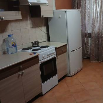 Сдается 1-комнатная квартира, 38 м²