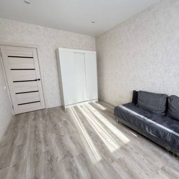 Сдается 1-комнатная квартира, 39 м²