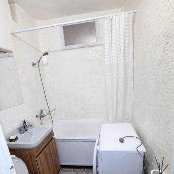 Сдается Многокомнатная квартира, 56,4 м²