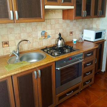 Продается 1-комнатная квартира, 50 м²