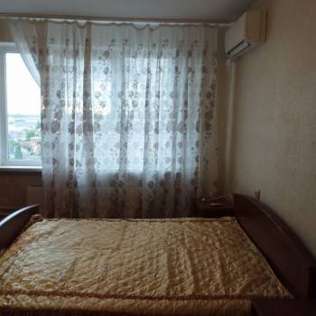 Сдается 1-комнатная квартира, 41 м²