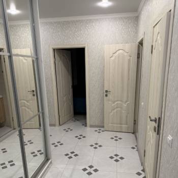 Сдается 2-х комнатная квартира, 72 м²