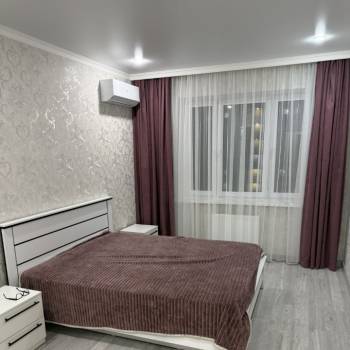 Сдается 2-х комнатная квартира, 72 м²