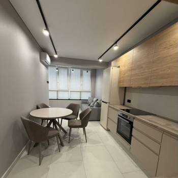 Сдается 1-комнатная квартира, 43 м²