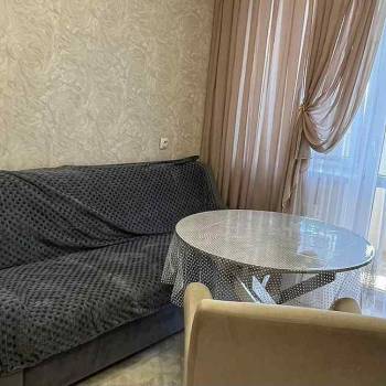 Сдается 1-комнатная квартира, 41,3 м²