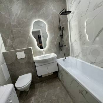 Продается 1-комнатная квартира, 36 м²
