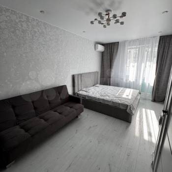 Продается 1-комнатная квартира, 36 м²