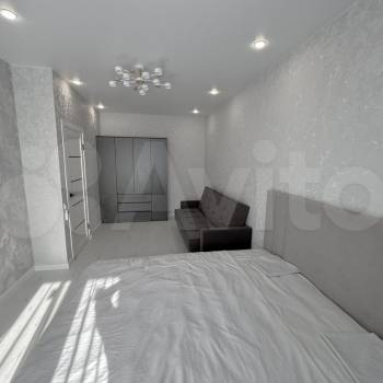 Продается 1-комнатная квартира, 36 м²