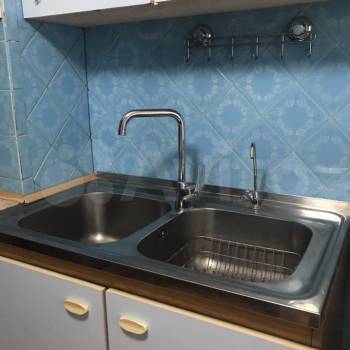 Продается Многокомнатная квартира, 73,8 м²