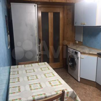Продается Многокомнатная квартира, 73,8 м²