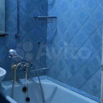 Продается Многокомнатная квартира, 73,8 м²