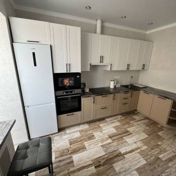 Сдается 1-комнатная квартира, 46,8 м²