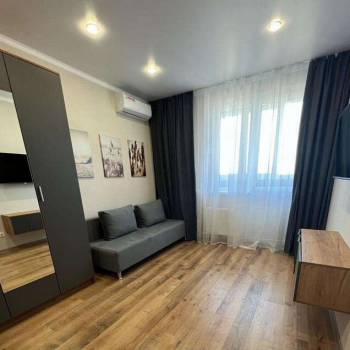 Сдается 1-комнатная квартира, 37 м²