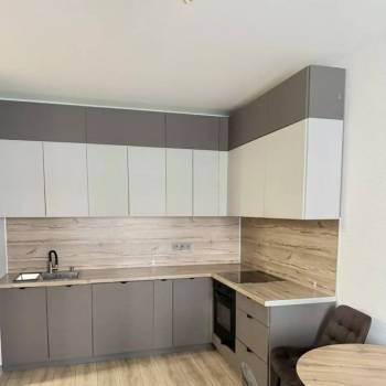 Сдается 2-х комнатная квартира, 55 м²