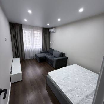 Сдается 1-комнатная квартира, 38 м²