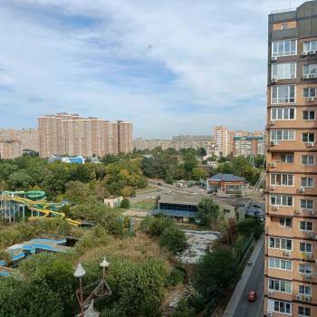Сдается 1-комнатная квартира, 46 м²